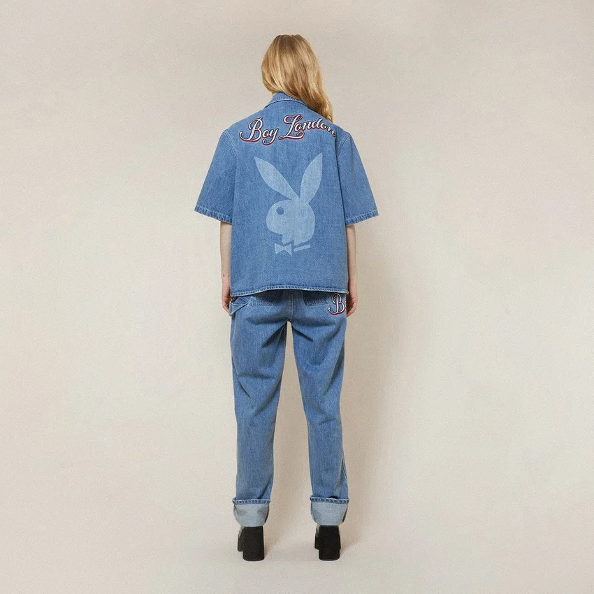 Camisa vaquera «Jumbo Bunny» de Playboy x BOY