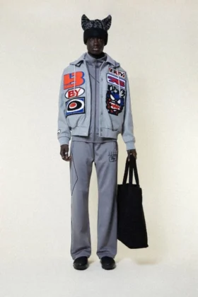 Chaqueta bomber «Moto Sticker» estilo universitario