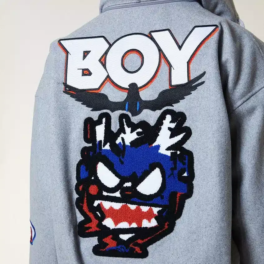 Chaqueta bomber «Moto Sticker» estilo universitario