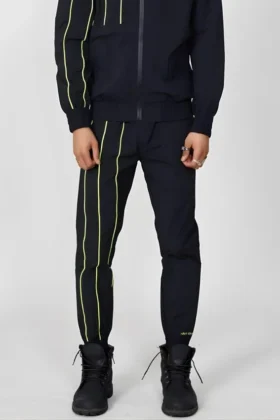 Joggers de nailon con ribete de BOY