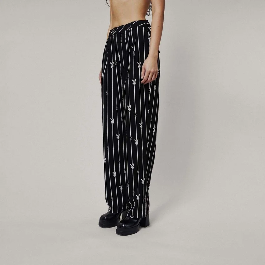 Pantalones de rayas finas Playboy x BOY Bunny