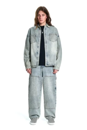 Pantalones vaqueros desgastados con láser