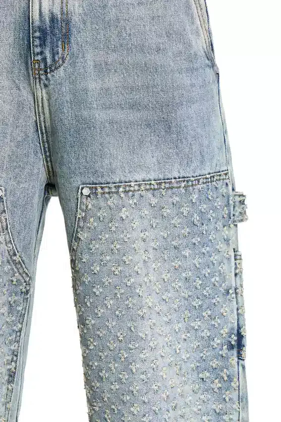 Pantalones vaqueros desgastados con láser